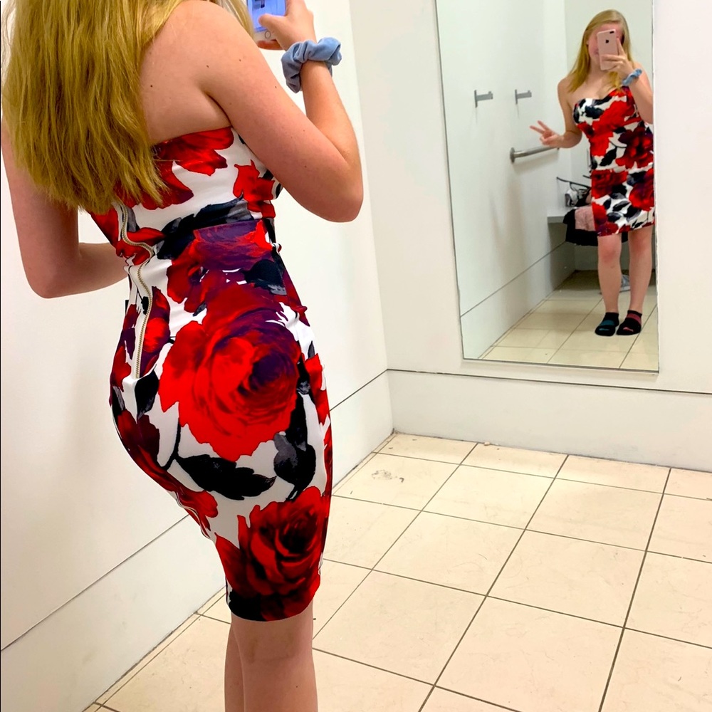 Beautiful strapless flowered dress